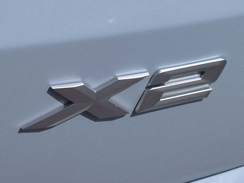 Used 2026 BMW X2 xDrive28i image 13