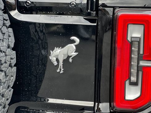 New 2025 Ford Bronco Badlands image 27