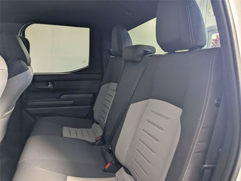 Certified 2025 Toyota Tacoma TRD Sport AWD/4WD image 33