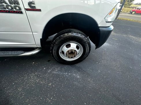 Used 2014 RAM 3500 Tradesman image 8