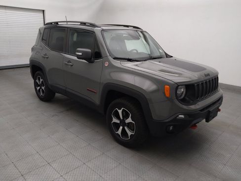 Used 2020 Jeep Renegade Trailhawk w/ UConnect 8.4 Nav Group AWD/4WD image 11