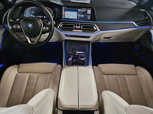 Used 2021 BMW X5 xDrive40i w/ Premium Package image 19