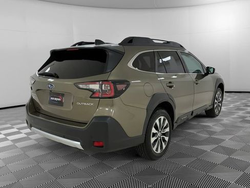Used 2023 Subaru Outback Limited AWD/4WD image 5