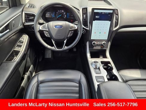 Used 2024 Ford Edge SEL AWD/4WD image 15