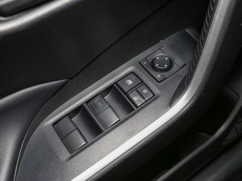 Used 2023 Toyota RAV4 LE image 30