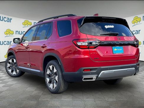 New 2026 Honda Pilot Touring image 5