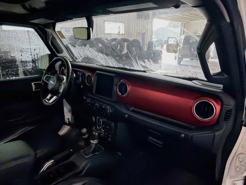 Used 2021 Jeep Wrangler Unlimited Rubicon w/ Uconnect 4C Nav & Sound Group AWD/4WD image 12