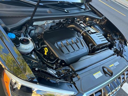 Used 2022 Audi Q3 2.0T Premium w/ Convenience Package image 56