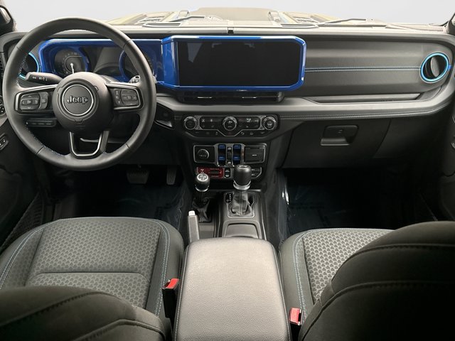 Used 2024 Jeep Wrangler Unlimited Rubicon 4xe w/ Technology Group AWD/4WD image 14