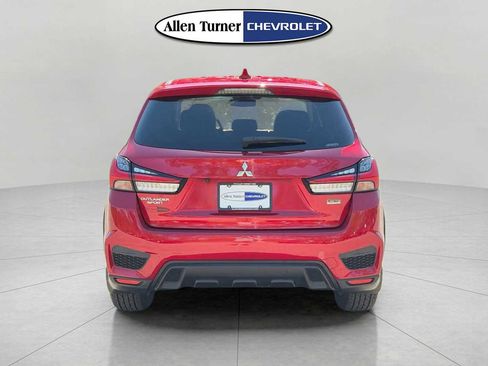 Used 2022 Mitsubishi Outlander Sport LE AWD/4WD image 5