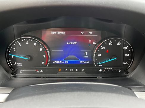 Used 2020 Ford Explorer XLT w/ Equipment Group 202A AWD/4WD image 14