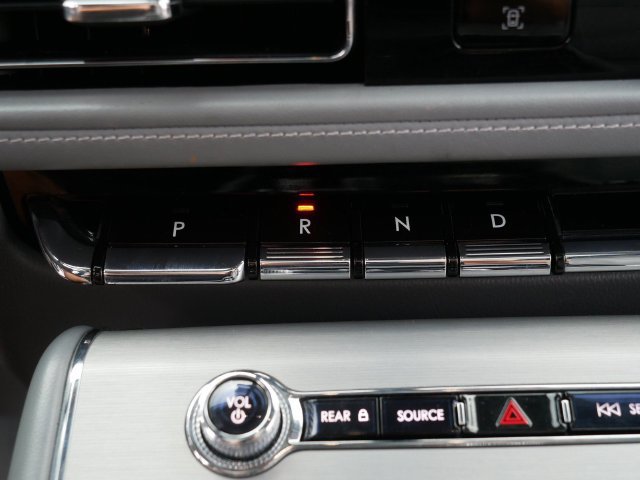 Used 2021 Lincoln Aviator Reserve w/ Elements Package Plus AWD/4WD image 31