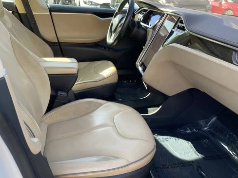 Used 2012 Tesla Model S Performance image 6
