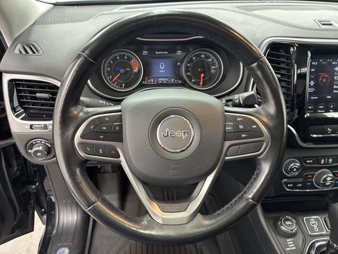 Used 2020 Jeep Cherokee Limited AWD/4WD image 23