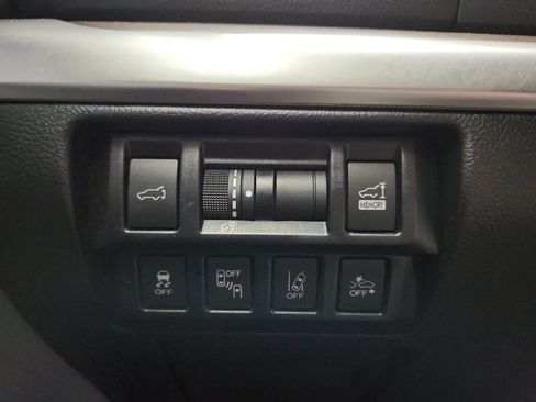 Used 2019 Subaru Outback 2.5i Limited AWD/4WD image 13