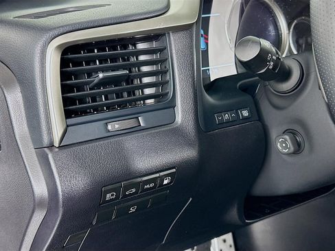 Used 2016 Lexus RX 450h F Sport image 27