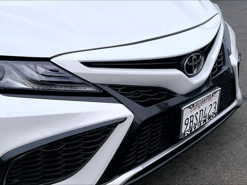 Used 2022 Toyota Camry XSE image 31