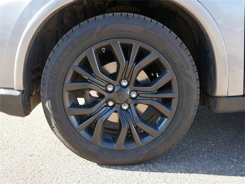 Used 2016 Mitsubishi Outlander SE image 9