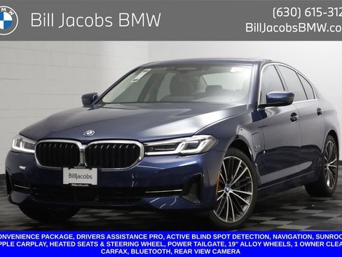 Used 2022 BMW 530e xDrive AWD/4WD image 1