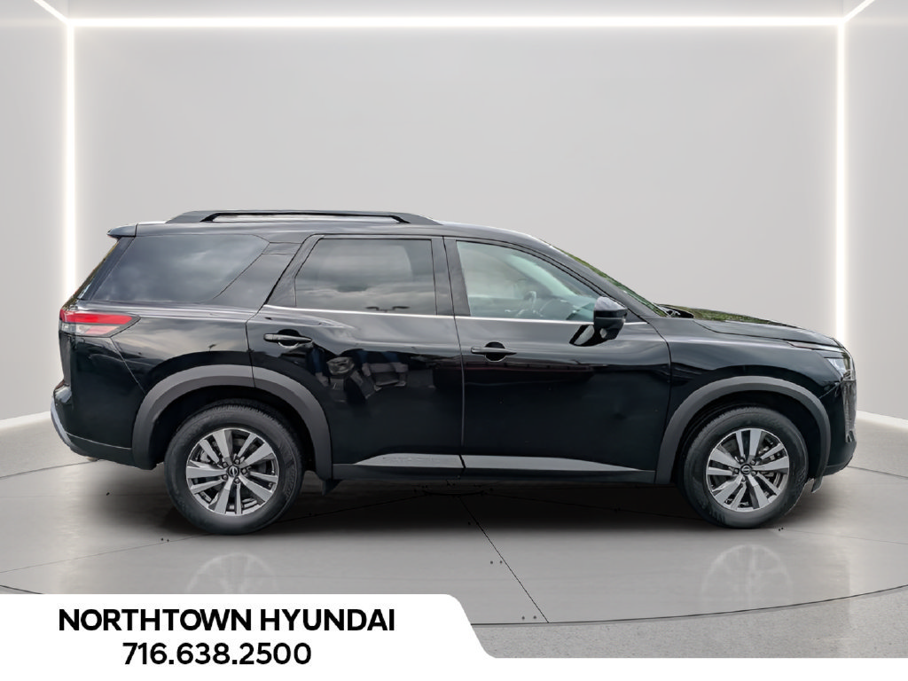 Used 2026 Nissan Pathfinder SL AWD/4WD image 11