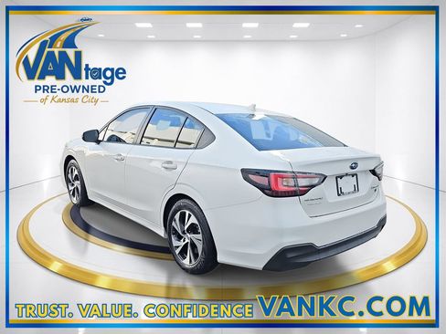 Certified 2025 Subaru Legacy Premium AWD/4WD image 9