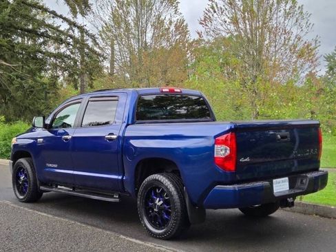 Used 2014 Toyota Tundra Limited w/ Limited Premium Package AWD/4WD image 10