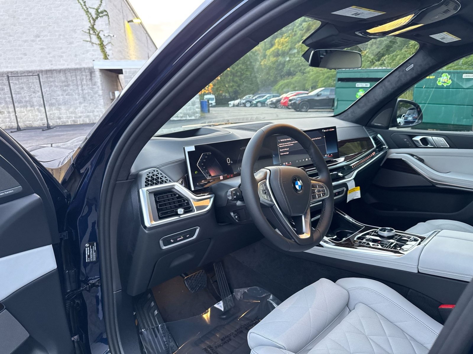 New 2027 BMW X7 xDrive40i AWD/4WD image 11
