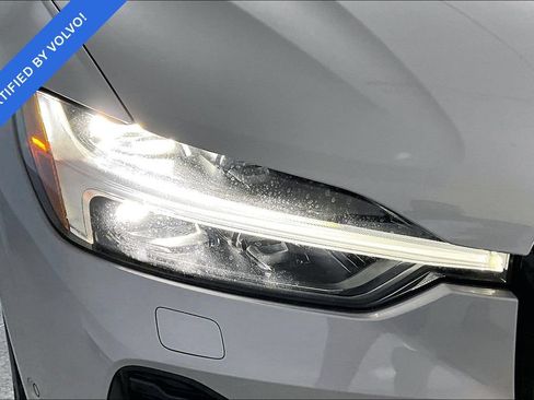 Used 2026 Volvo XC60 B5 Plus AWD/4WD image 32