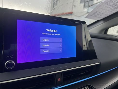 Certified 2024 Toyota Prius XLE image 21