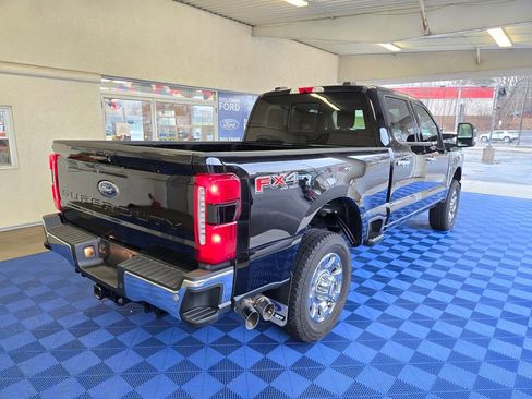 Used 2024 Ford F350 Lariat w/ Lariat Ultimate Package image 6