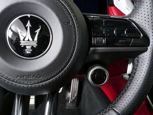 New 2026 Maserati Grecale Folgore AWD/4WD image 12