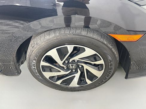 Used 2019 Honda Civic LX image 31