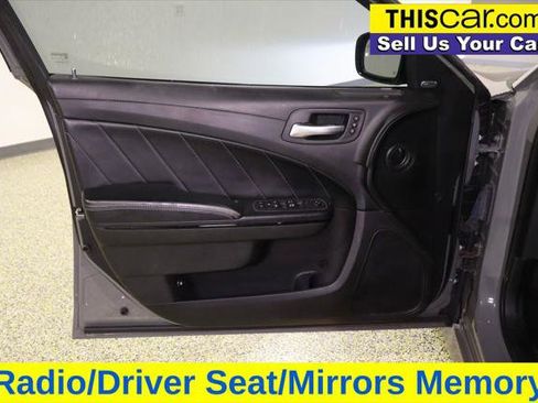 Used 2019 Dodge Charger R/T w/ Plus Group image 23