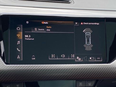 Used 2022 Audi RS e-tron GT w/ Carbon Performance Package image 10