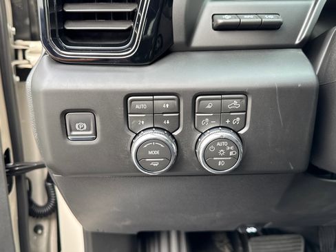 New 2026 GMC Sierra 1500 AT4X AWD/4WD image 31