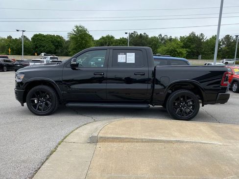Used 2021 RAM 1500 Laramie w/ Night Edition AWD/4WD image 4