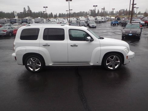 Used 2006 Chevrolet HHR LT w/ Preferred Equipment Group FWD image 6