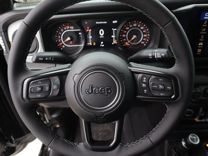New 2026 Jeep Gladiator Sport