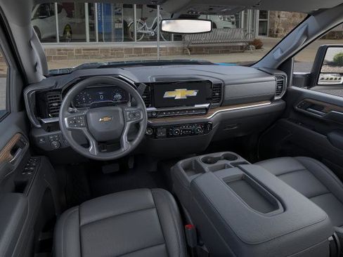 New 2026 Chevrolet Silverado 2500 LT image 15