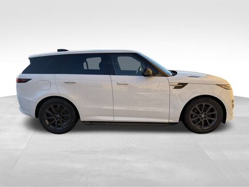 New 2025 Land Rover Range Rover Sport Dynamic SE image 5