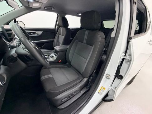 Certified 2025 Chevrolet Blazer LT AWD/4WD image 7