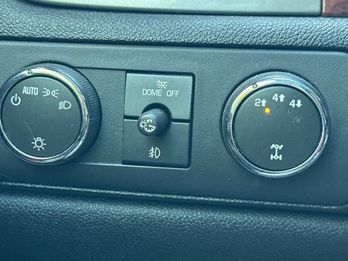 Used 2011 Chevrolet Silverado 2500 LTZ w/ LTZ Plus Package image 37