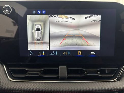 New 2027 Chevrolet Equinox RS w/ Safety and Technology Package FWD image 17