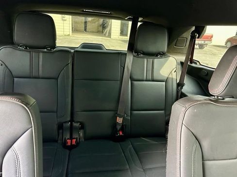 Used 2021 Chevrolet Tahoe RST w/ Luxury Package AWD/4WD image 6