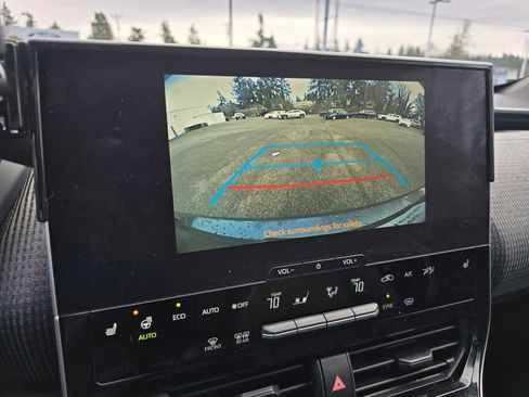 Used 2024 Toyota bZ4X XLE w/ Weather Package image 28