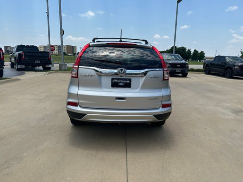 Used 2015 Honda CR-V Touring image 4
