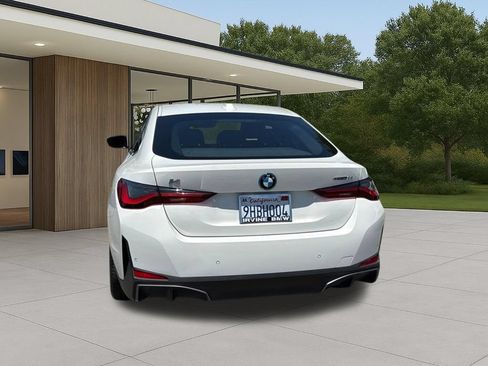 Used 2023 BMW i4 eDrive35 w/ Premium Package RWD image 11