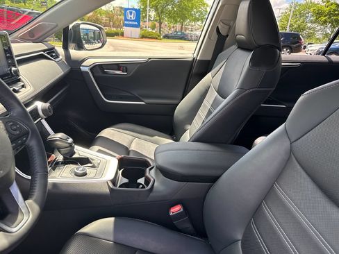 Used 2021 Toyota RAV4 Limited w/ Limited Grade Weather Package AWD/4WD image 14