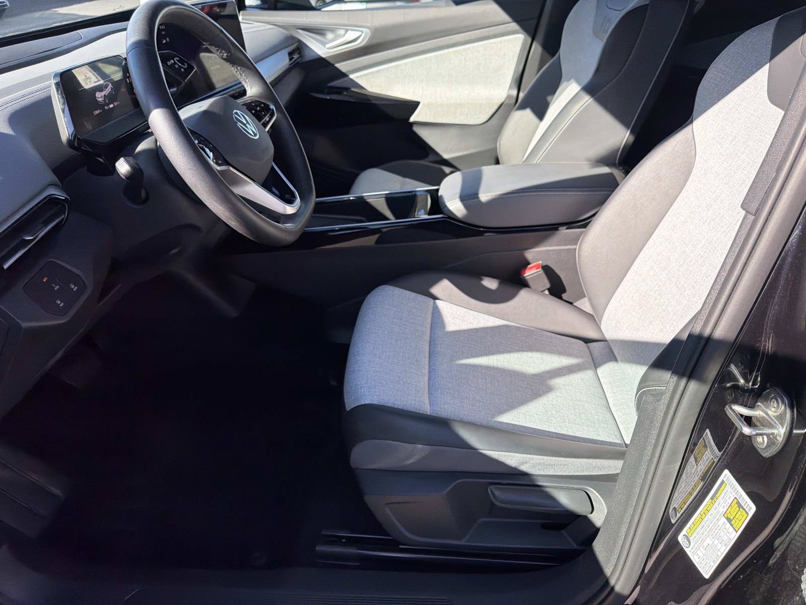 Certified 2023 Volkswagen ID.4 Pro RWD image 17