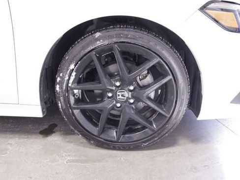 Certified 2024 Honda Civic Sport image 15